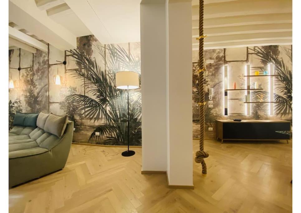 Sweet Time Venice, Luxury San Marco Frezzaria Apt! 外观 照片