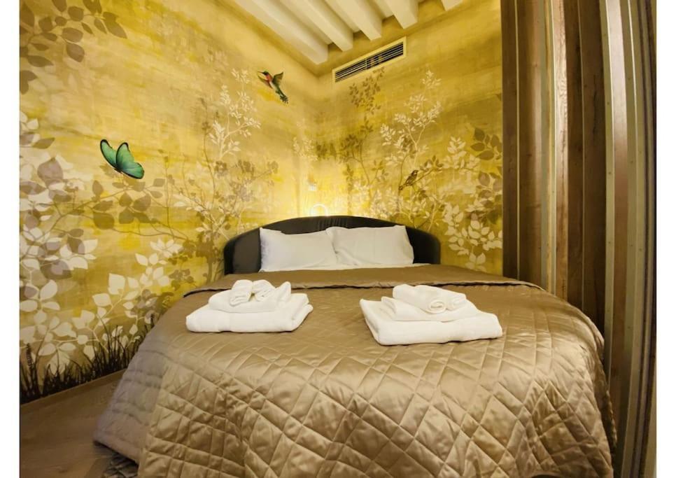 Sweet Time Venice, Luxury San Marco Frezzaria Apt! 外观 照片
