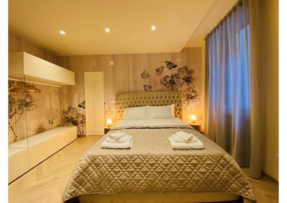 Sweet Time Venice, Luxury San Marco Frezzaria Apt! 外观 照片