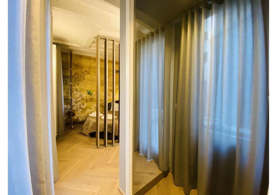 Sweet Time Venice, Luxury San Marco Frezzaria Apt! 外观 照片
