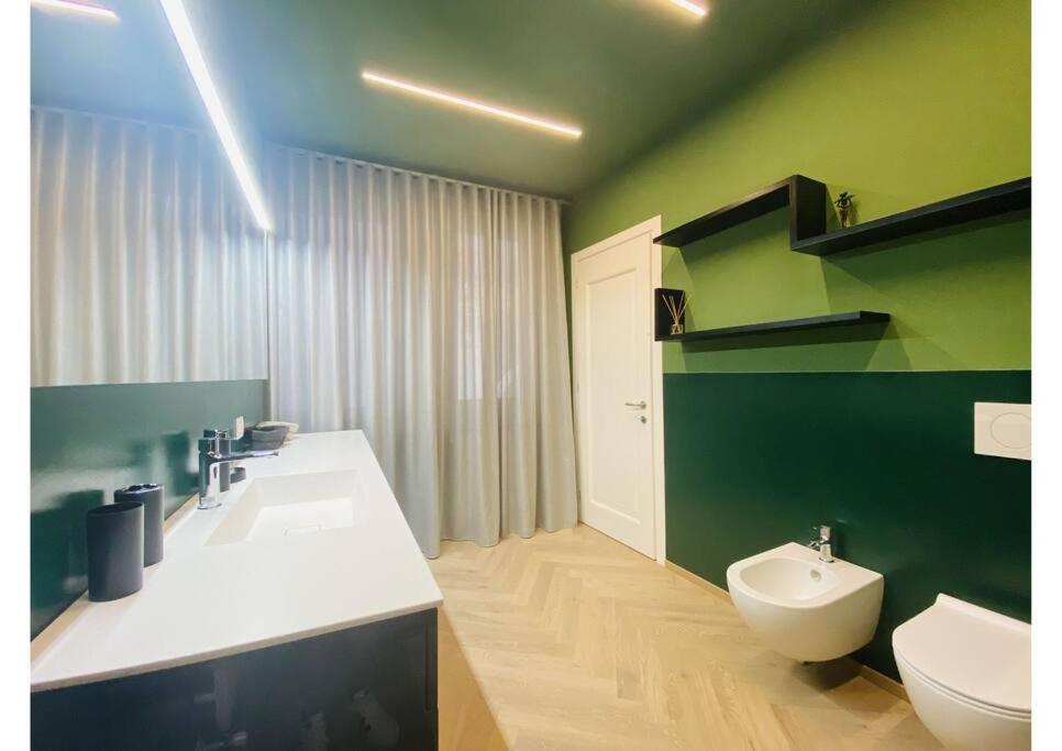 Sweet Time Venice, Luxury San Marco Frezzaria Apt! 外观 照片