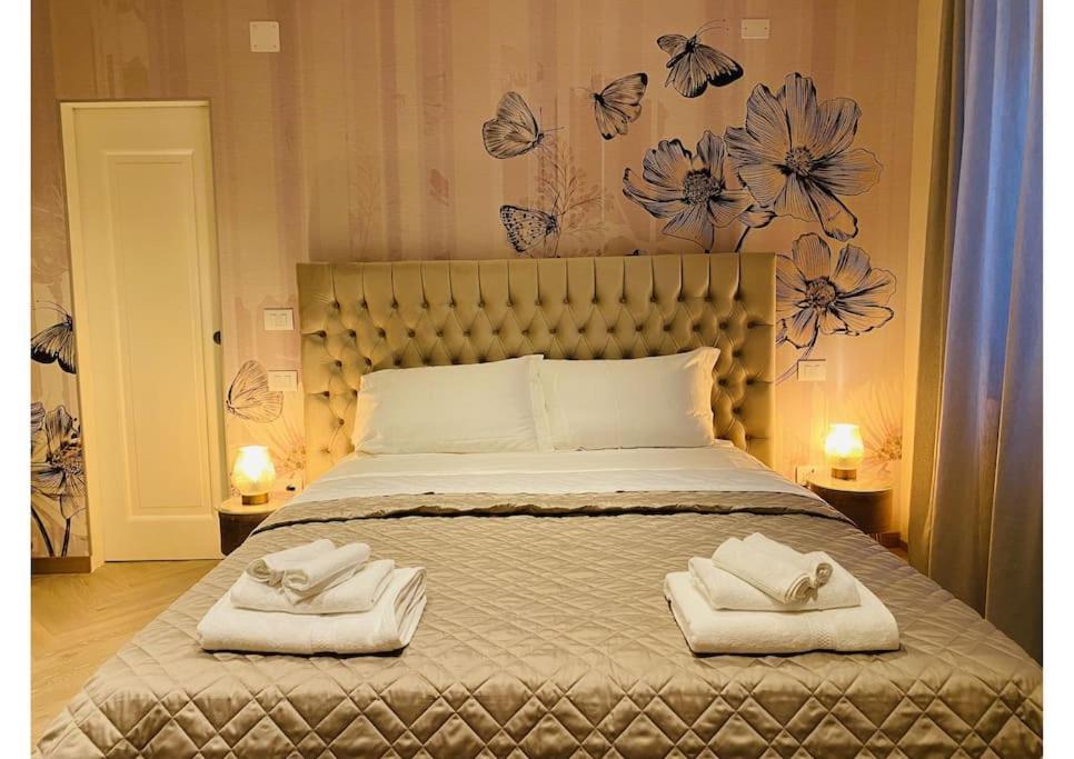 Sweet Time Venice, Luxury San Marco Frezzaria Apt! 外观 照片