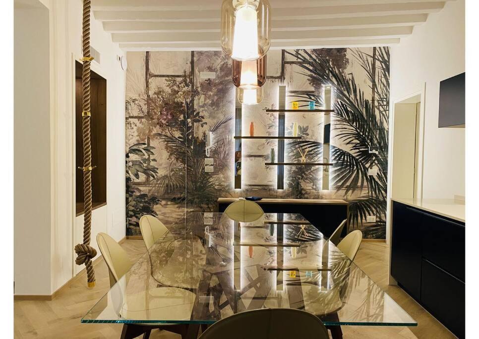 Sweet Time Venice, Luxury San Marco Frezzaria Apt! 外观 照片