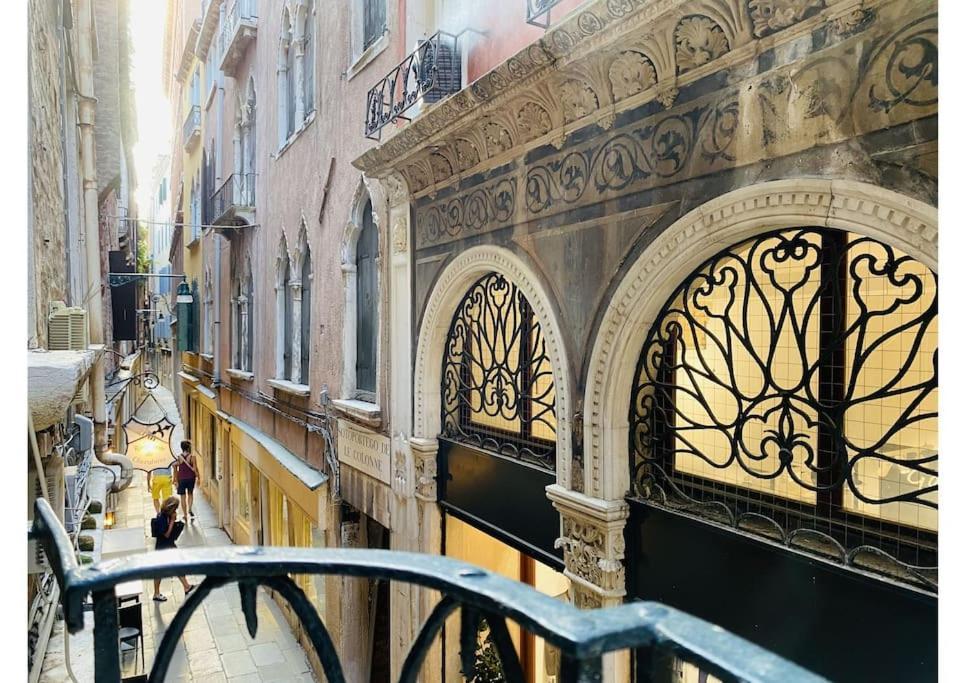 Sweet Time Venice, Luxury San Marco Frezzaria Apt! 外观 照片
